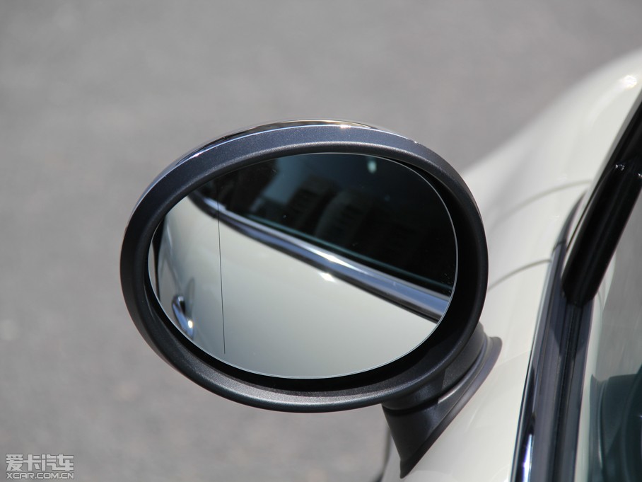 2014MINI 3-DOOR COOPER S Excitement