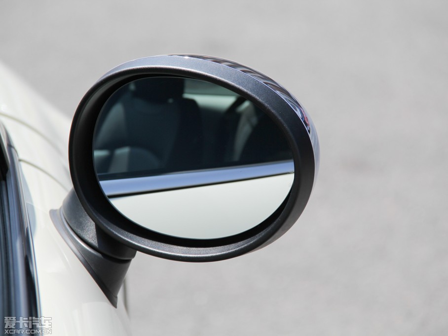 2014MINI 3-DOOR COOPER S Excitement