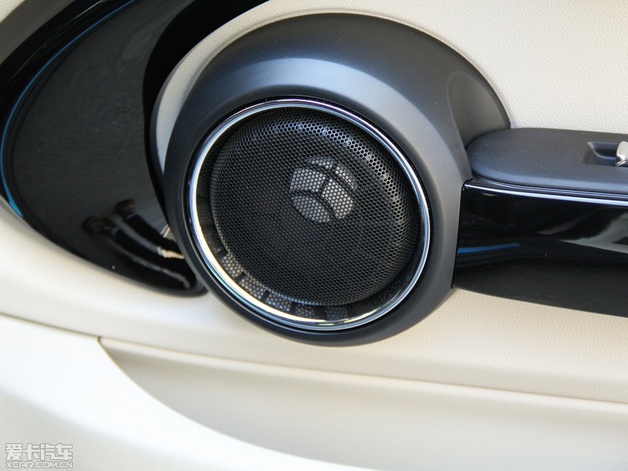 2014MINI 3-DOOR COOPER S Excitement