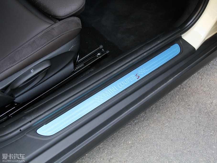 2014MINI 3-DOOR COOPER S Excitement