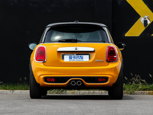 20143-DOOR COOPER S Excitement w^