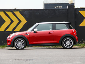 2014款COOPER Excitement 正侧（左）