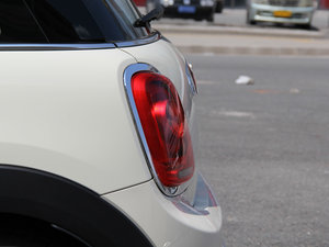 20143-DOOR COOPER S Excitement (x)(ji)^