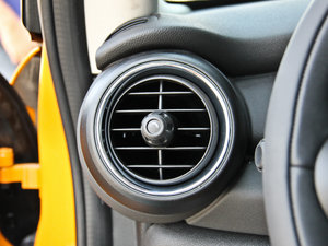 20143-DOOR ONE п؅^