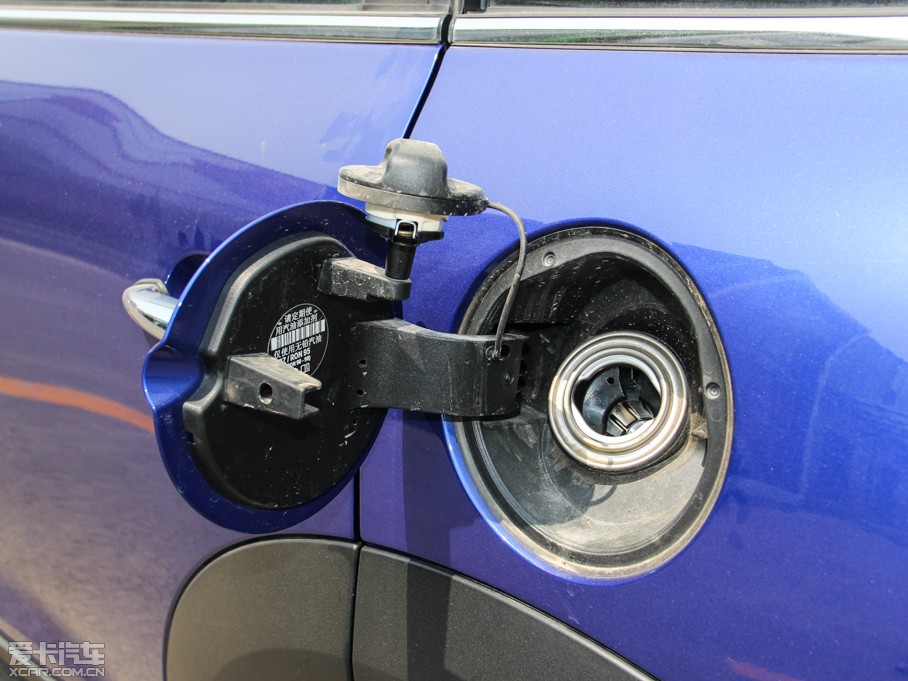 2014MINI COUNTRYMAN COOPER Excitement