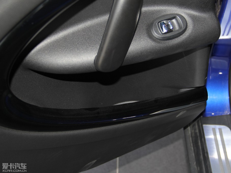 2014MINI COUNTRYMAN COOPER Excitement