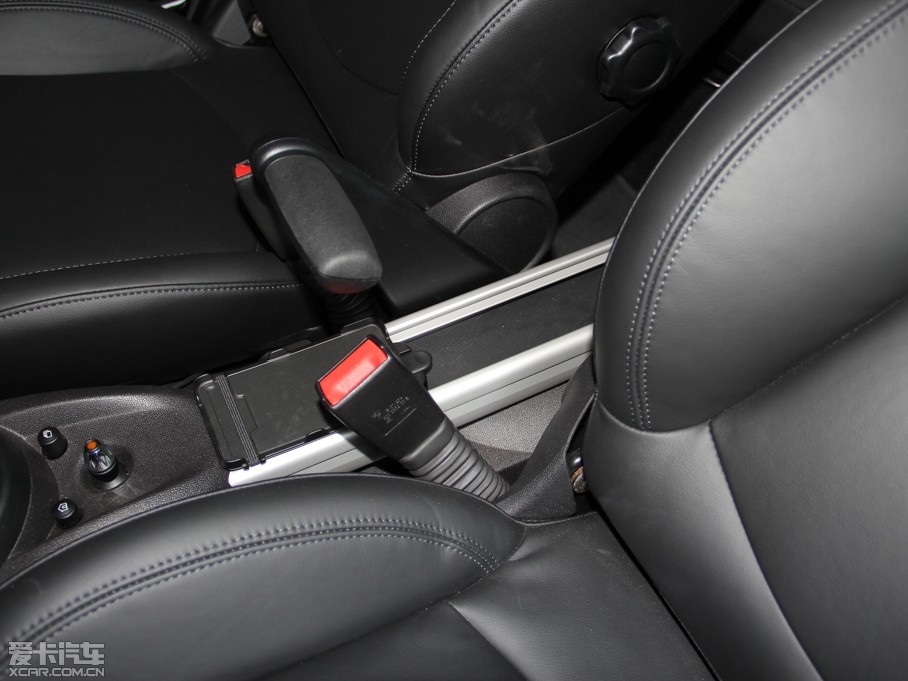 2014MINI COUNTRYMAN COOPER Excitement