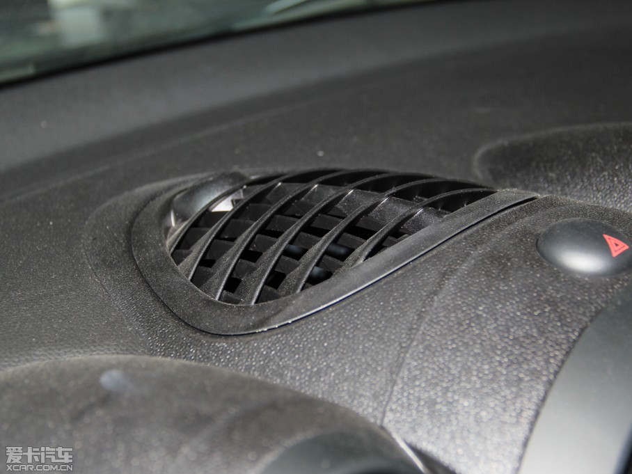 2014MINI COUNTRYMAN COOPER Excitement