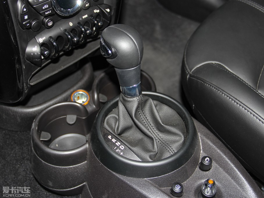 2014MINI COUNTRYMAN COOPER Excitement