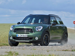 2014COOPER S w^