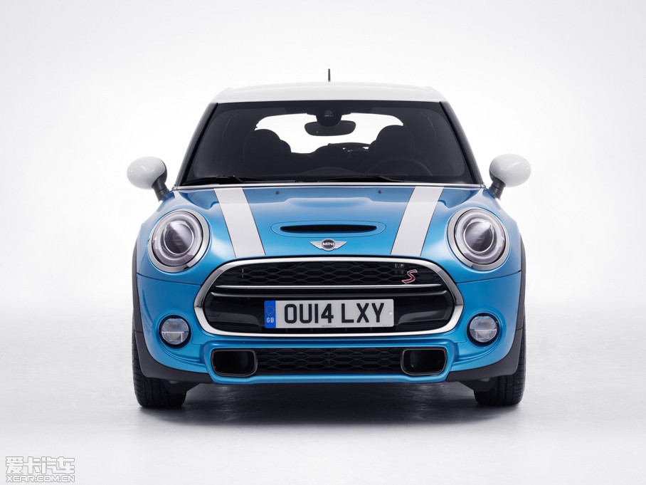 2015MINI 5-DOOR COOPER S