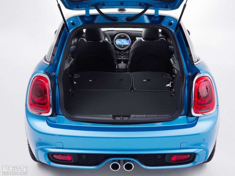 2015MINI 5-DOOR COOPER S