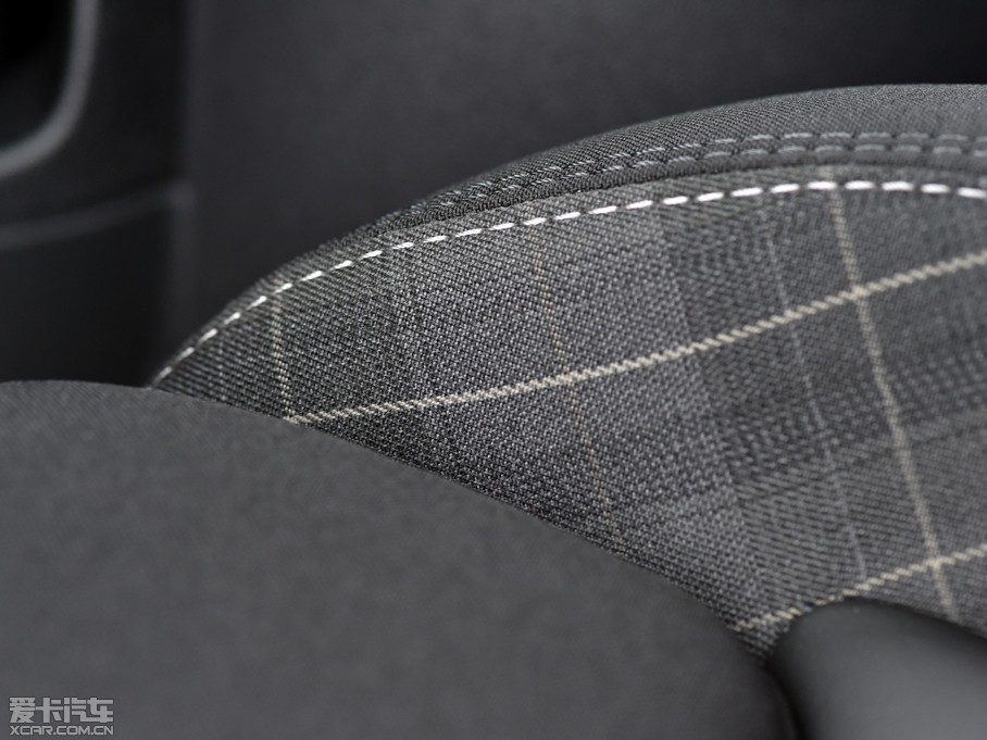 2015MINI 5-DOOR COOPER S