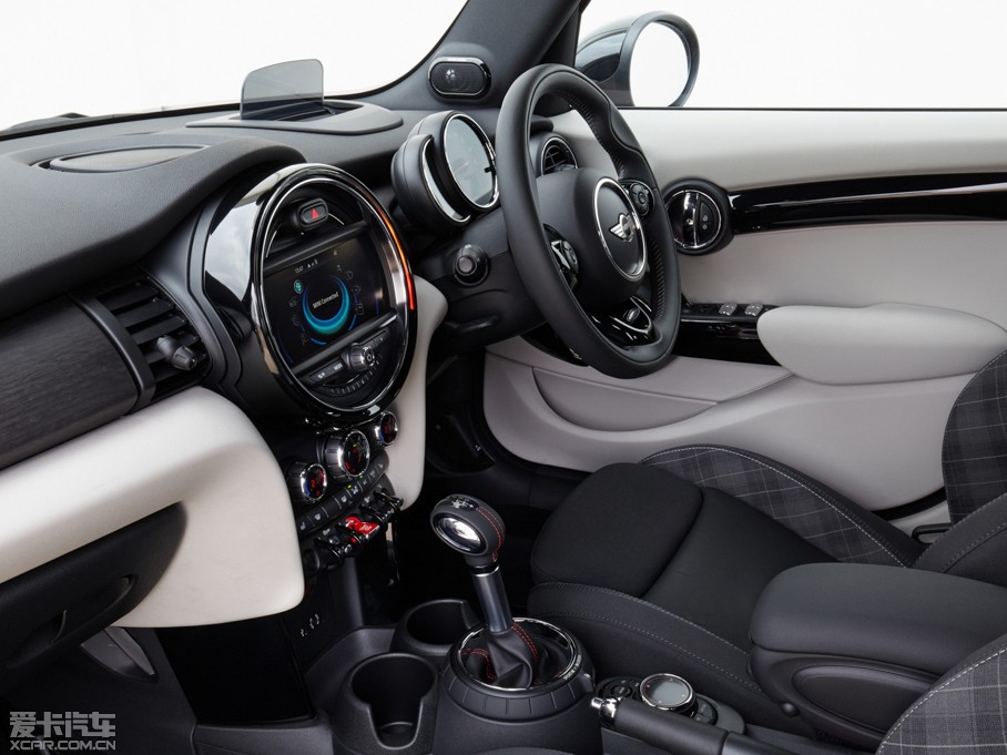 2015MINI 5-DOOR COOPER S