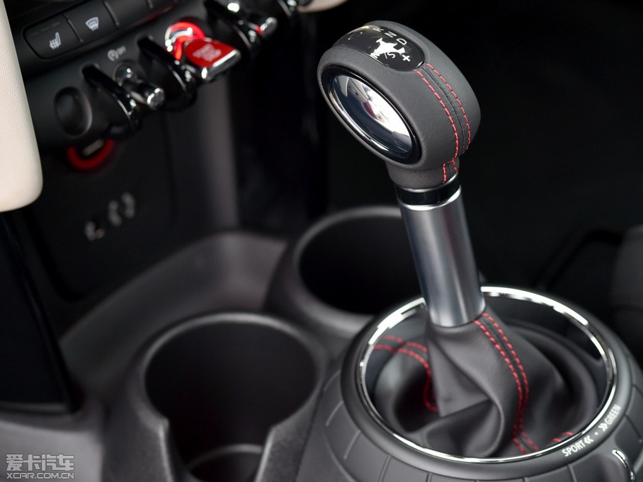 2015MINI 5-DOOR COOPER S