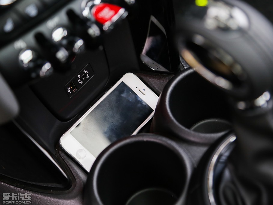 2015MINI 5-DOOR COOPER S