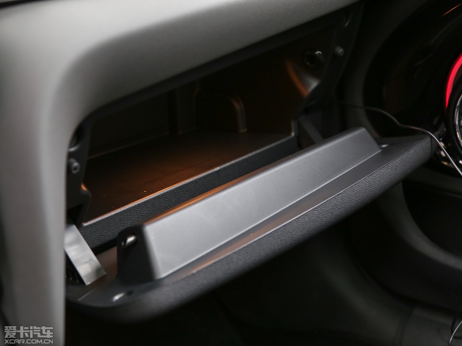 2015MINI 5-DOOR COOPER S