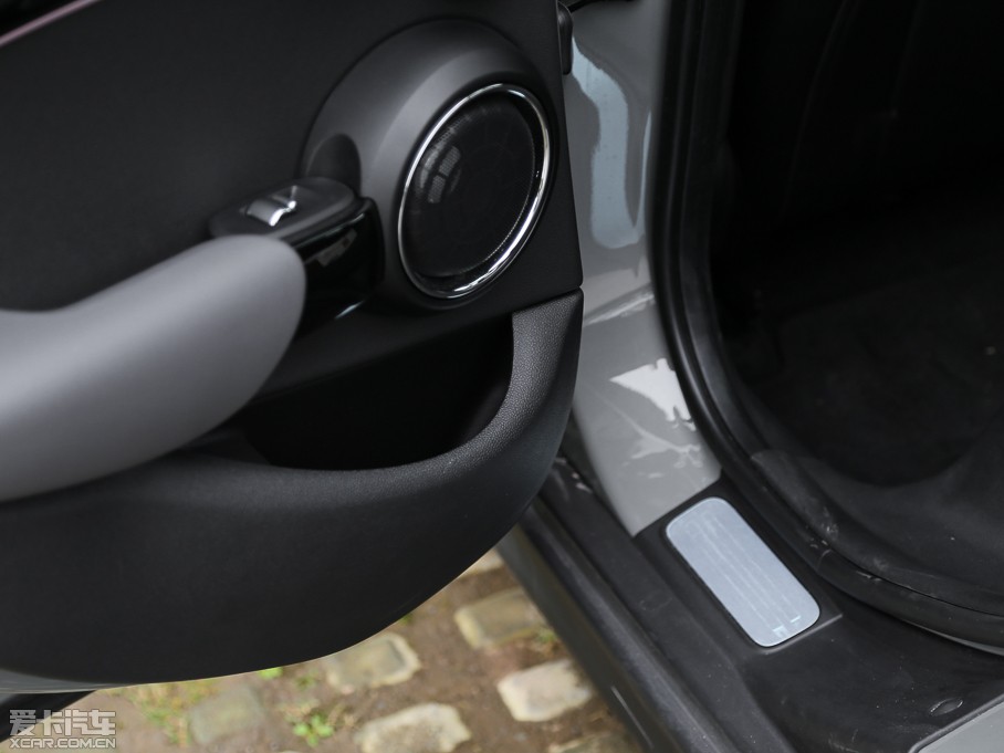 2015MINI 5-DOOR COOPER S