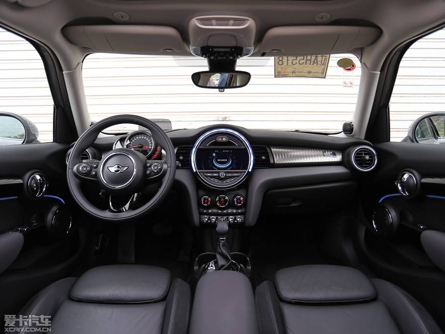 2015MINI 5-DOOR COOPER S