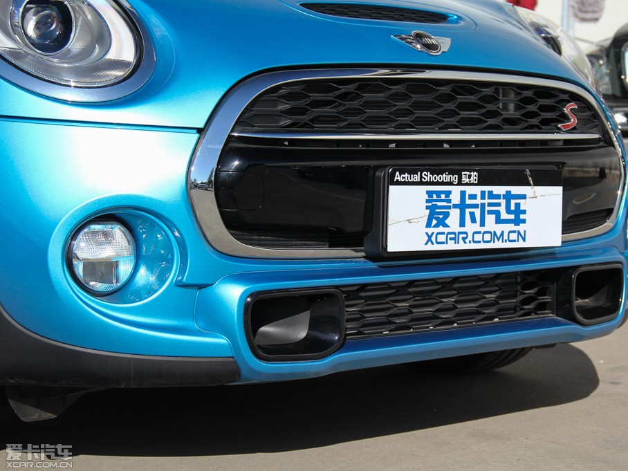 2015MINI 5-DOOR COOPER S