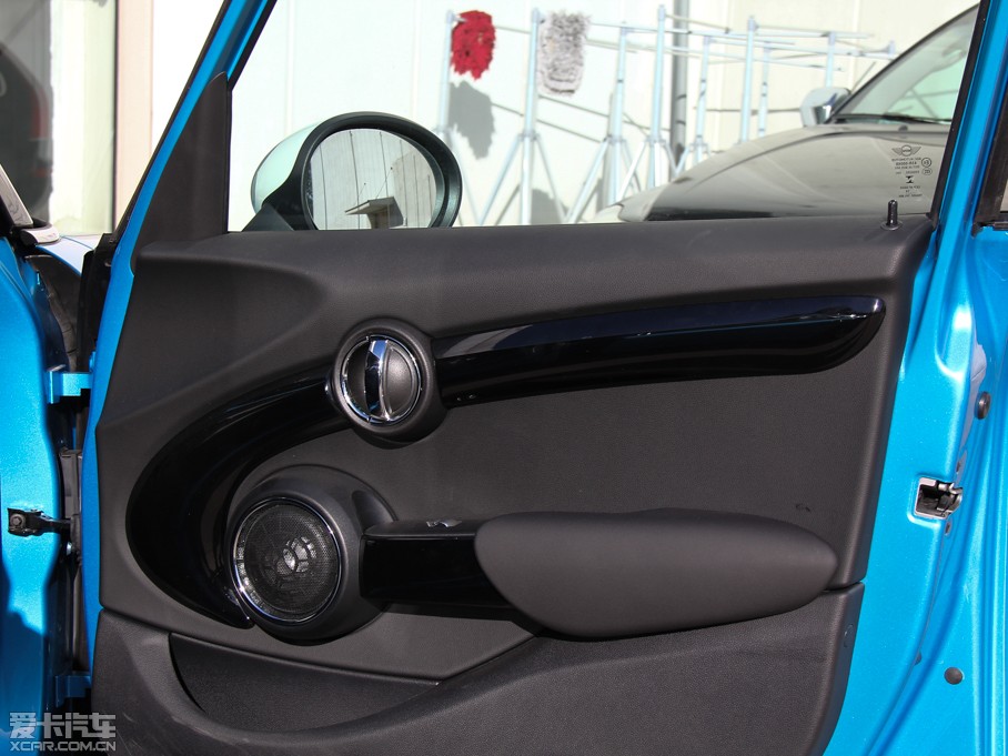 2015MINI 5-DOOR COOPER S