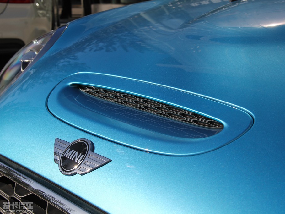 2015MINI 5-DOOR COOPER S