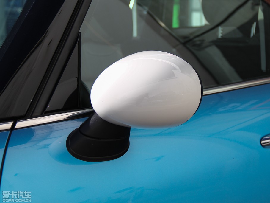 2015MINI 5-DOOR COOPER S