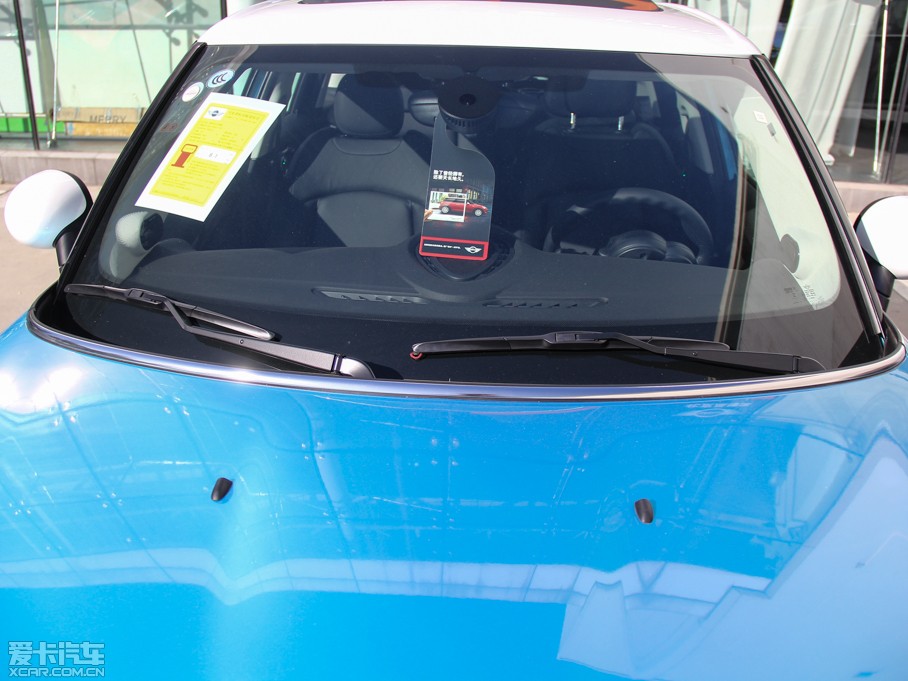 2015MINI 5-DOOR COOPER S