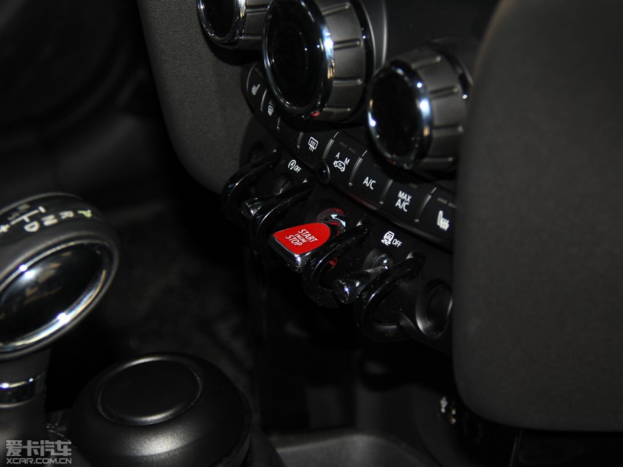 2015MINI 5-DOOR COOPER S