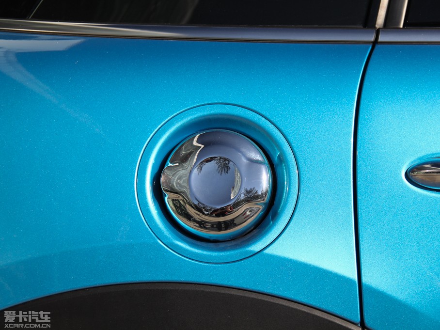 2015MINI 5-DOOR COOPER S