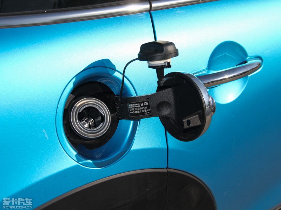 2015MINI 5-DOOR COOPER S