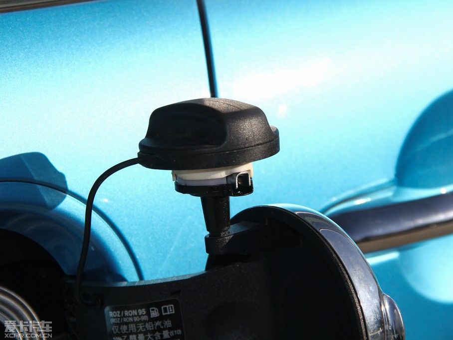 2015MINI 5-DOOR COOPER S