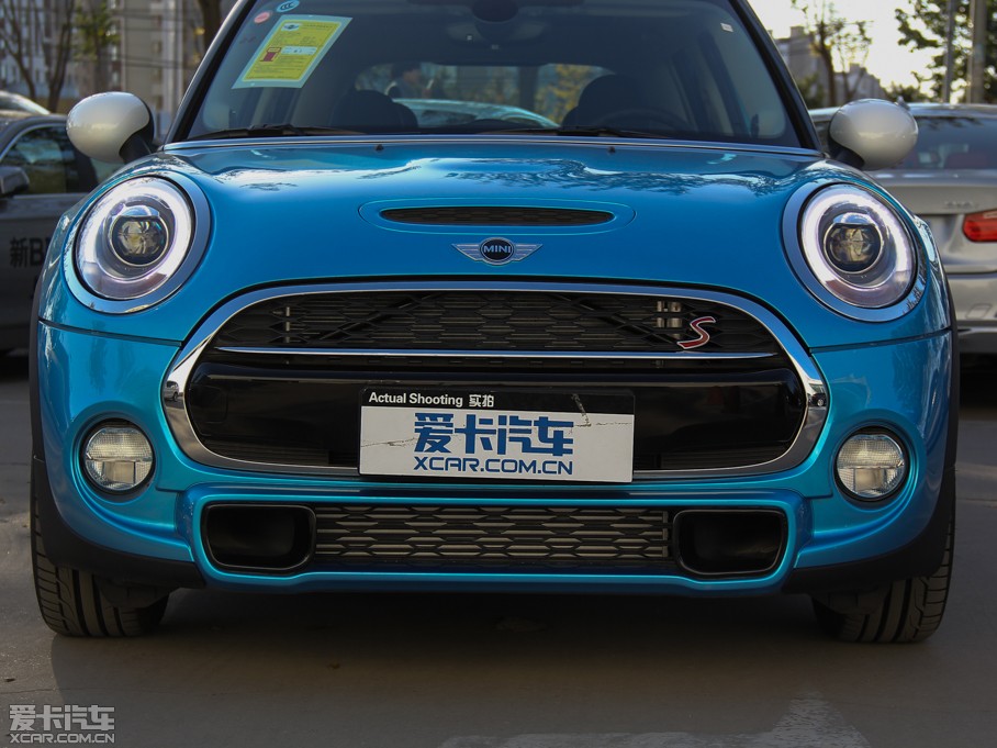 2015MINI 5-DOOR COOPER S