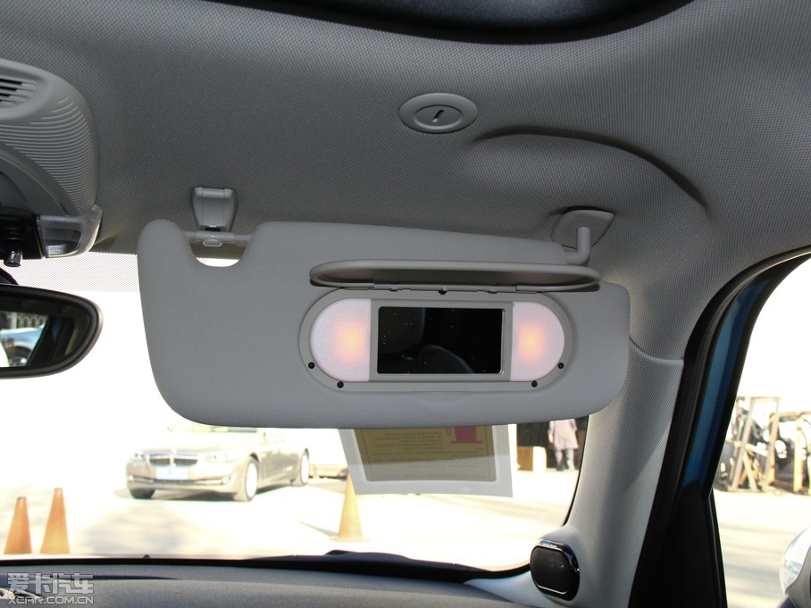 2015MINI 5-DOOR COOPER S