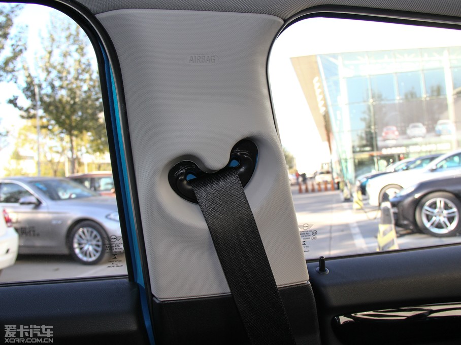 2015MINI 5-DOOR COOPER S