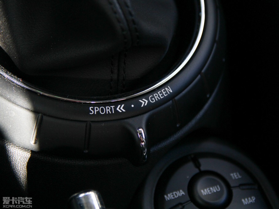 2015MINI 5-DOOR COOPER S