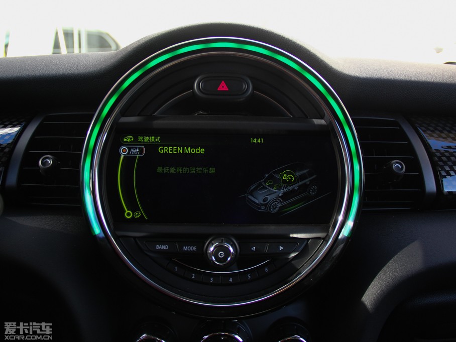 2015MINI 5-DOOR COOPER S