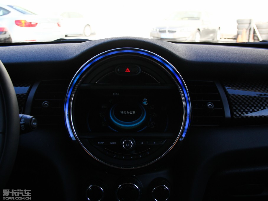 2015MINI 5-DOOR COOPER S