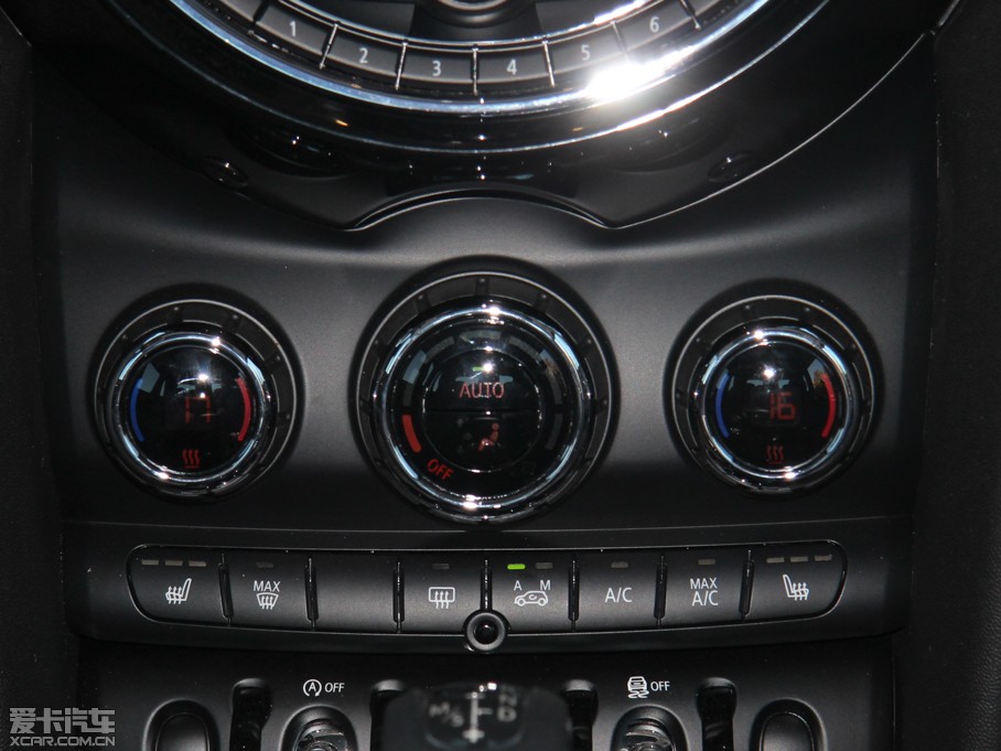 2015MINI 5-DOOR COOPER Excitement