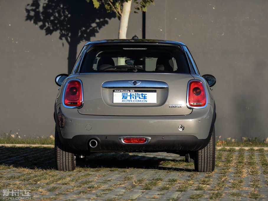 2015MINI 5-DOOR COOPER Fun