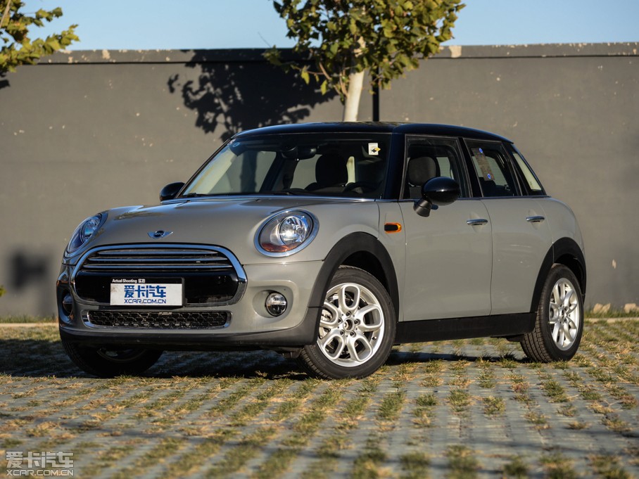 2015MINI 5-DOOR COOPER Fun