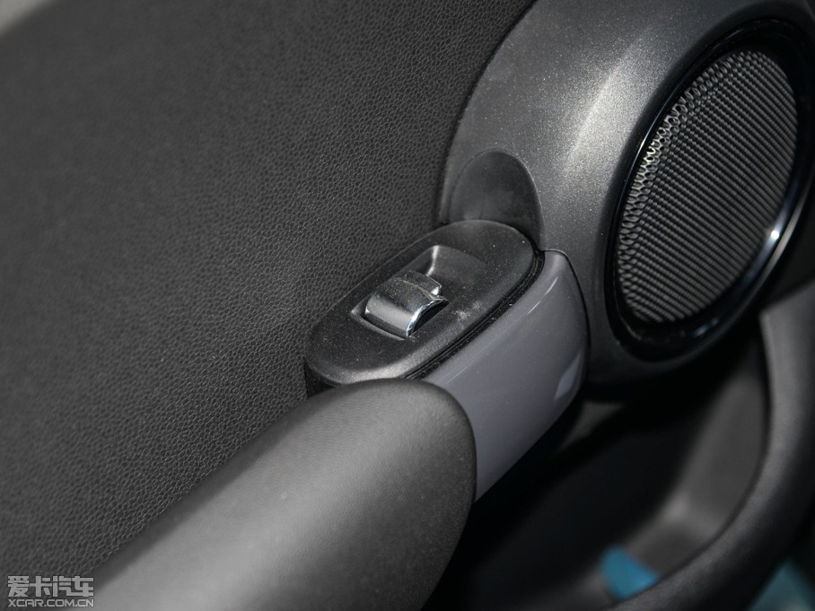 2015MINI 5-DOOR COOPER Fun