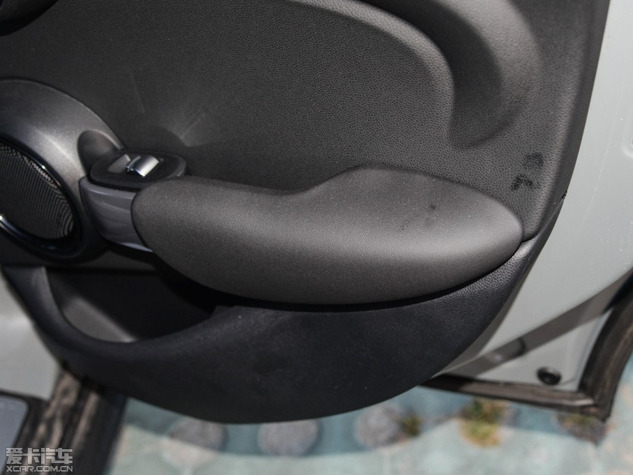 2015MINI 5-DOOR COOPER Fun