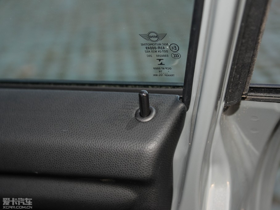 2015MINI 5-DOOR COOPER Fun