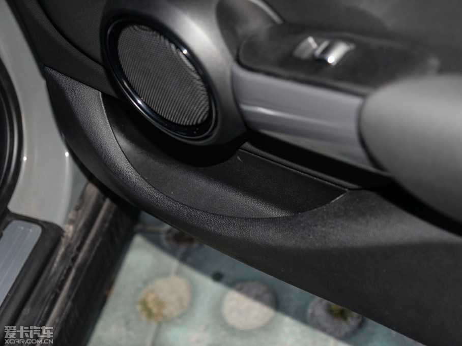 2015MINI 5-DOOR COOPER Fun