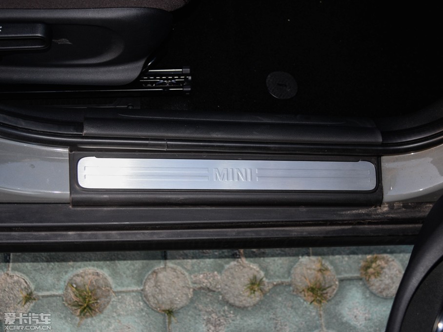 2015MINI 5-DOOR COOPER Fun