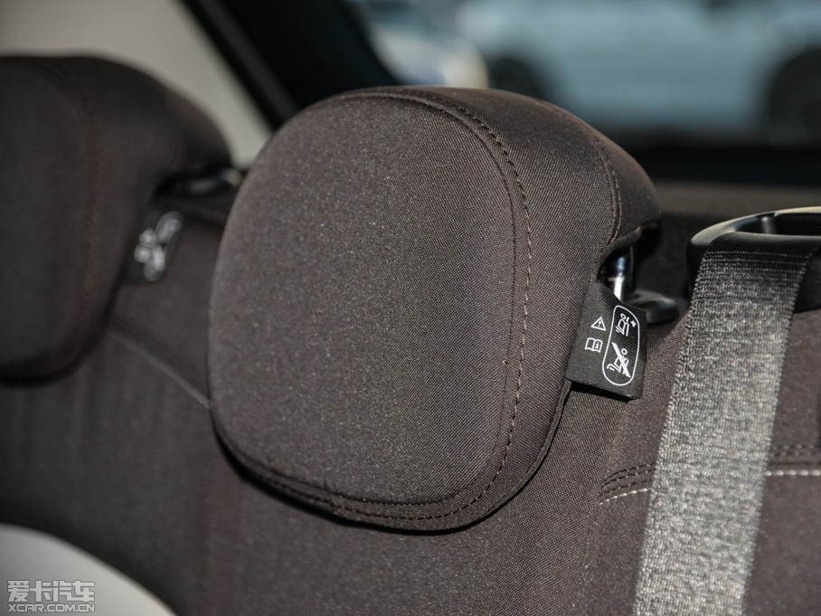 2015MINI 5-DOOR COOPER Fun