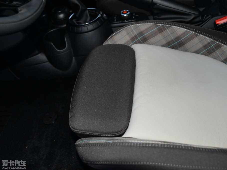 2015MINI 5-DOOR COOPER Fun