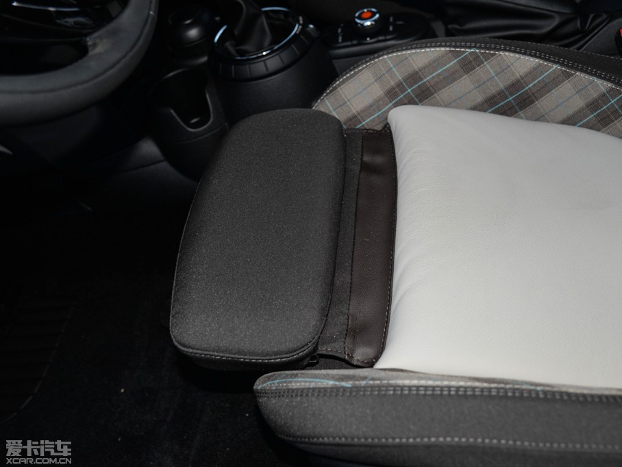 2015MINI 5-DOOR COOPER Fun