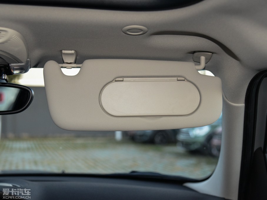 2015MINI 5-DOOR COOPER Fun